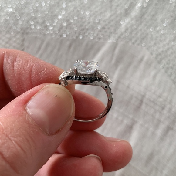 3/$25 | CHARMED AROMA RING - Picture 3 of 3